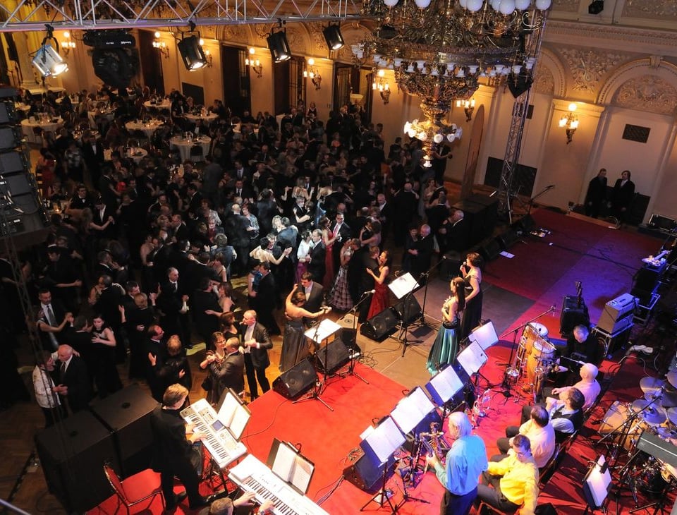 Samohýl group 2001